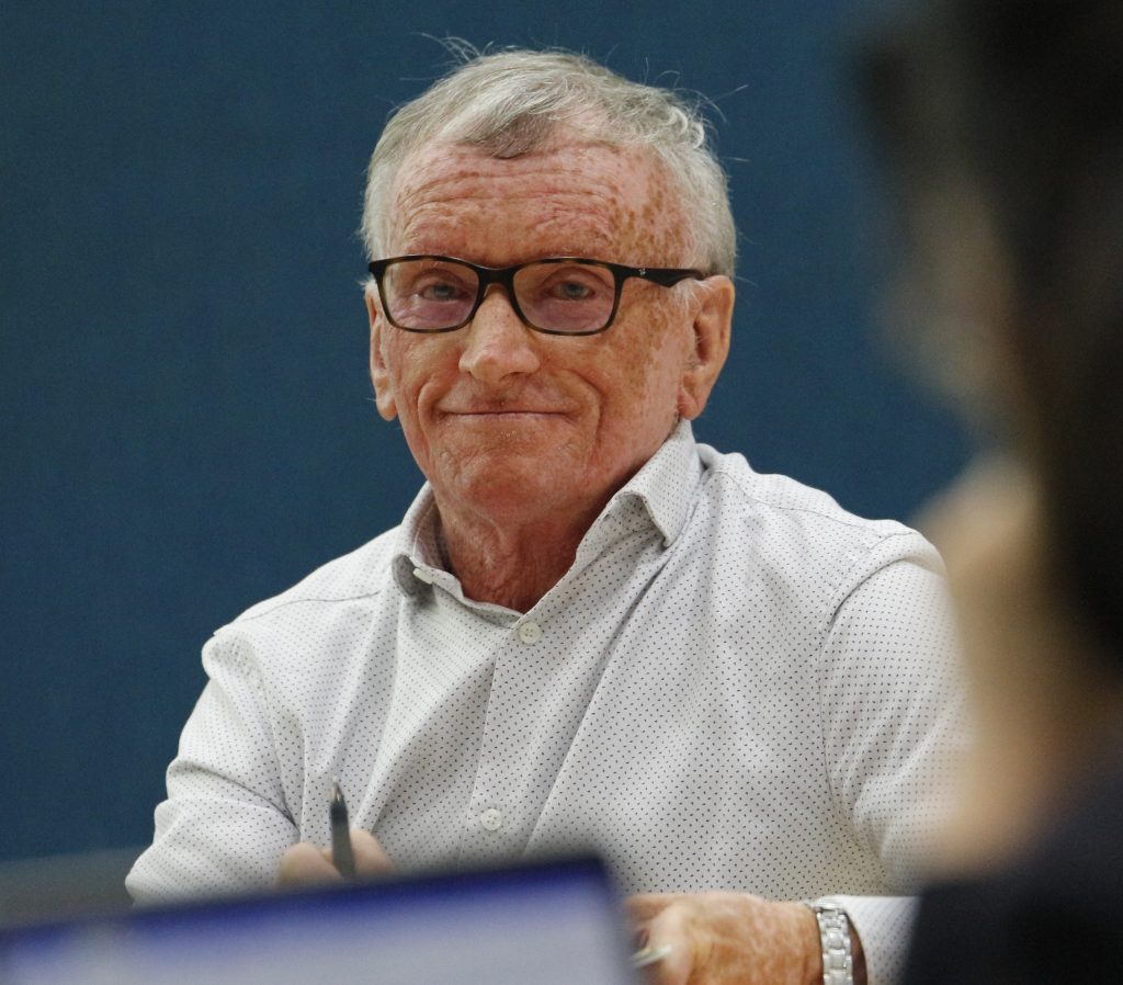 Le professeur Philippe Pédrot lors d'une conférence 